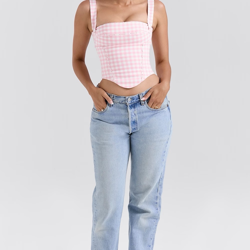 House of CB LOTTIE TOP

PRICED TO SELL